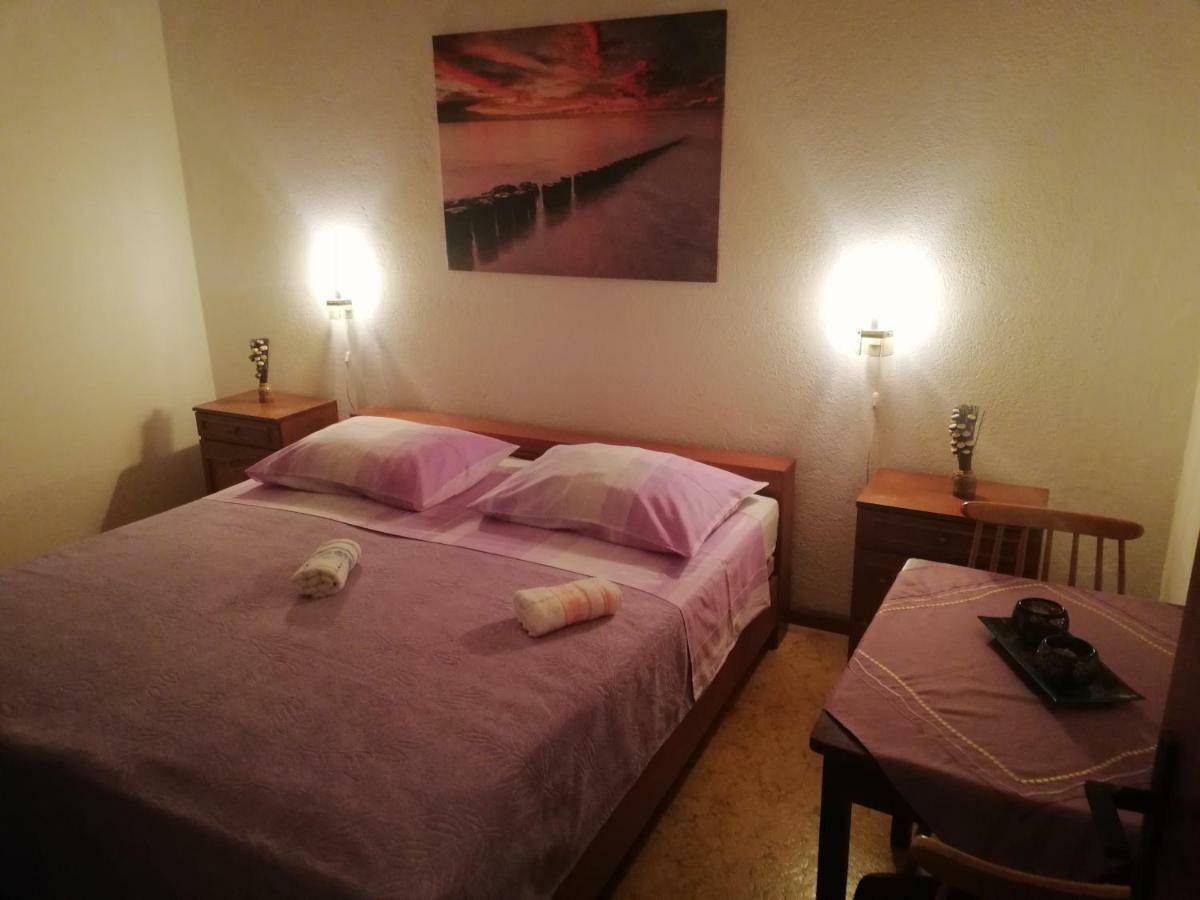 Vacation Home Mirjana سيغيت فغانييتْسا المظهر الخارجي الصورة